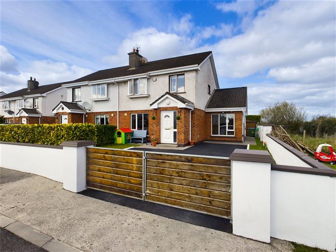 39 Abbeyville, Limerick Road, Ennis, Co. Clare. Sherry FitzGerald