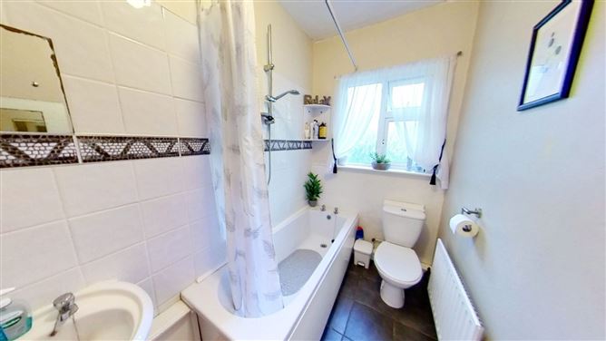 Teach Pio, Knocknadiha, Tournafulla, Co. Limerick