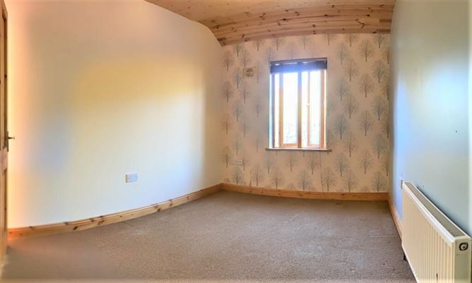 WILDWIND COTTAGE, Manger, Stratford-On-Slaney, Wicklow