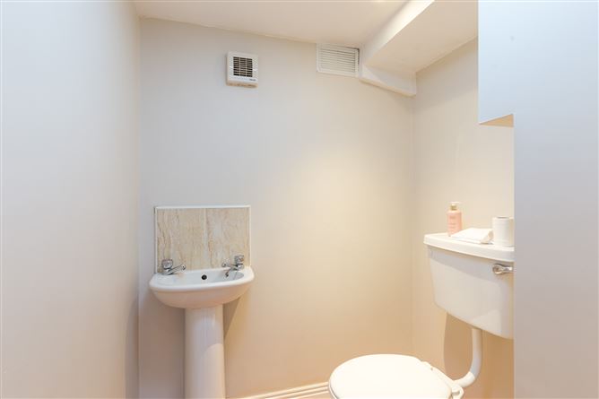 69 Shingan, Enniscorthy, Co. Wexford.