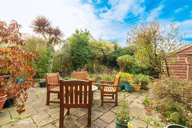 37 Kerrymount Rise, Foxrock, Dublin 18