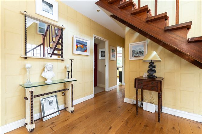 37 Kerrymount Rise, Foxrock, Dublin 18