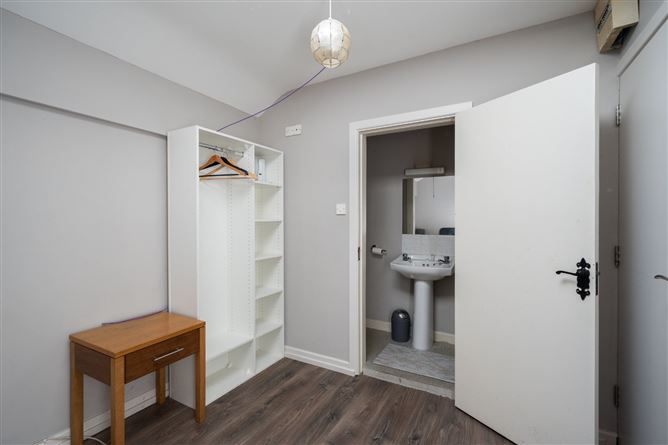 Wyers, Church Street, Tullamore, Co. Offaly