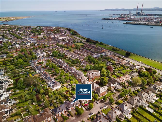 https://photos-a.propertyimages.ie/media/7/7/8/4935877/e2b5905f-7eda-4169-8080-f9ece9ef81b9_l.jpg
