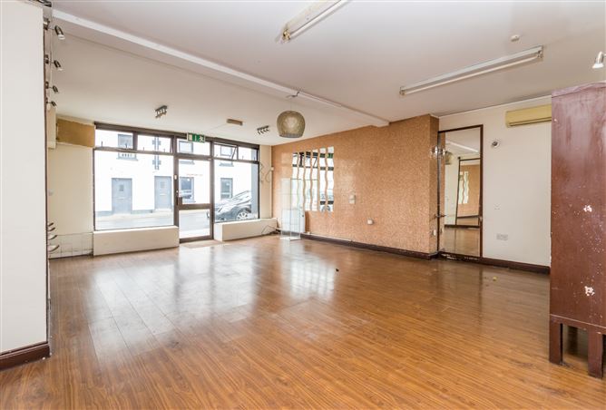 Retail Unit, Castle Street, Roscommon Town, Co. Roscommon