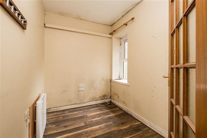 Retail Unit, Castle Street, Roscommon Town, Co. Roscommon