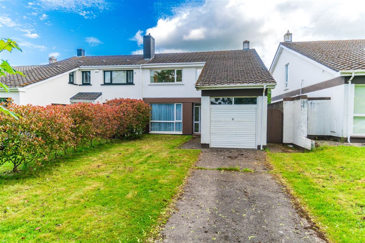 82 Lakelands, Naas, County Kildare