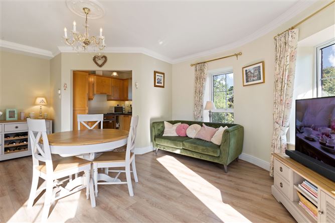 197 The Ash, Charleville Square, Rathfarnham,   Dublin 14