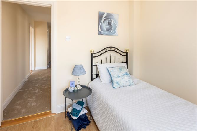 25 Meadowlands, Broomfield Village, Midleton, Cork