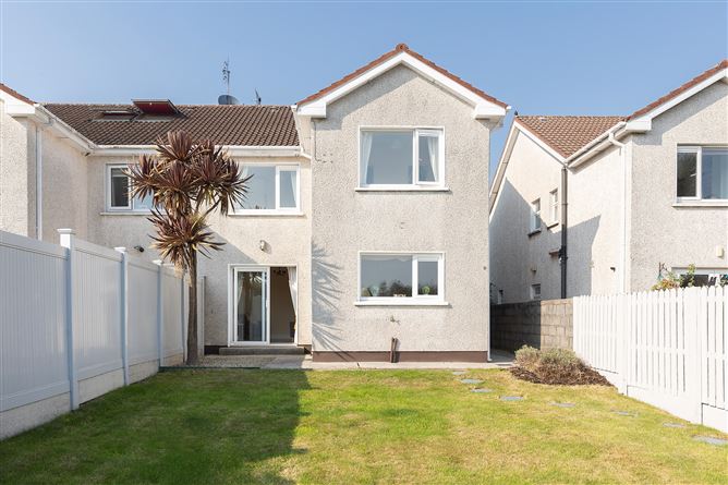 25 Meadowlands, Broomfield Village, Midleton, Cork