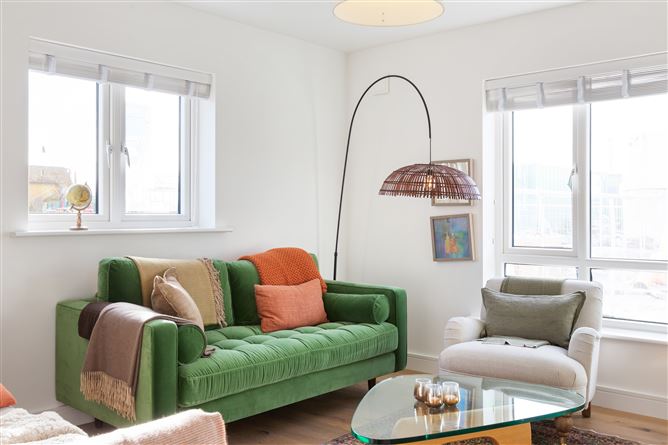 https://photos-a.propertyimages.ie/media/7/7/9/4835977/cd5ed021-bb40-4645-9938-4ddbc9f8ae1a_l.jpg