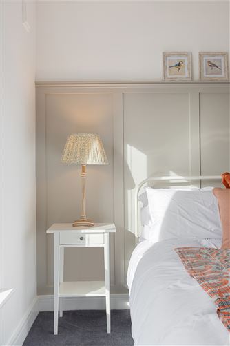 https://photos-a.propertyimages.ie/media/7/7/9/4835977/cd5ed021-bb40-4645-9938-4ddbc9f8ae1a_l.jpg