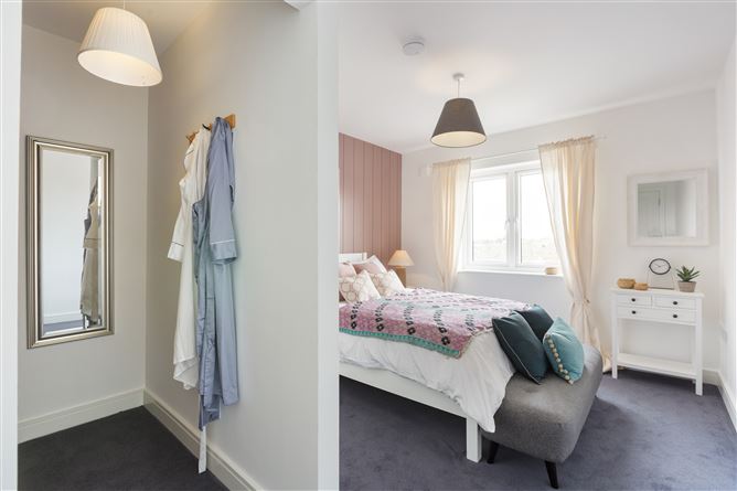 https://photos-a.propertyimages.ie/media/7/7/9/4835977/cd5ed021-bb40-4645-9938-4ddbc9f8ae1a_l.jpg