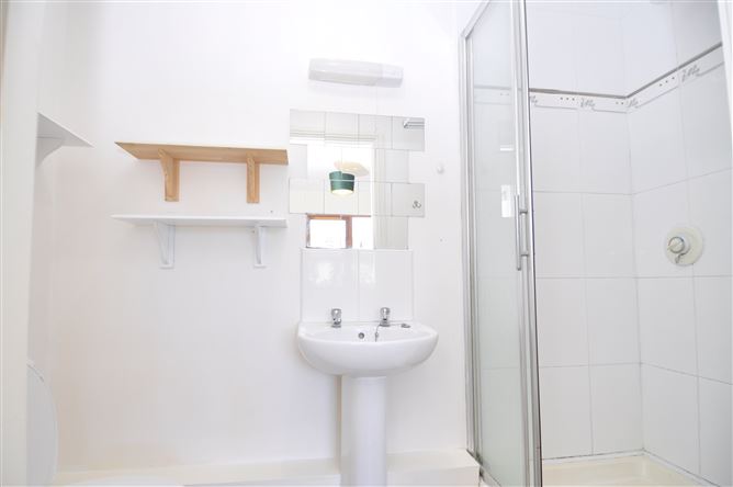 9 Valley Park Apartments, Clonattin Village, Gorey, Co. Wexford