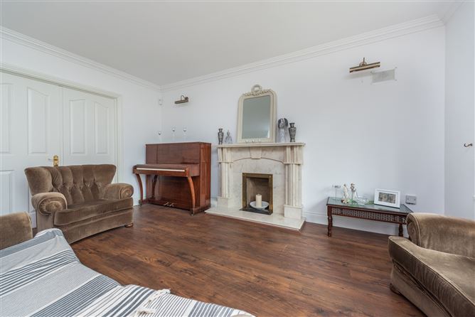 27 The Maudlings, Naas, Co. Kildare