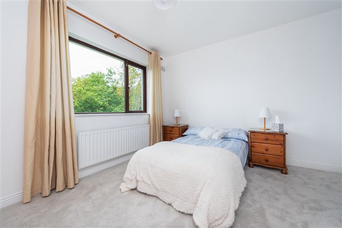 27 The Maudlings, Naas, Co. Kildare