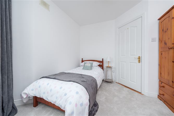 27 The Maudlings, Naas, Co. Kildare