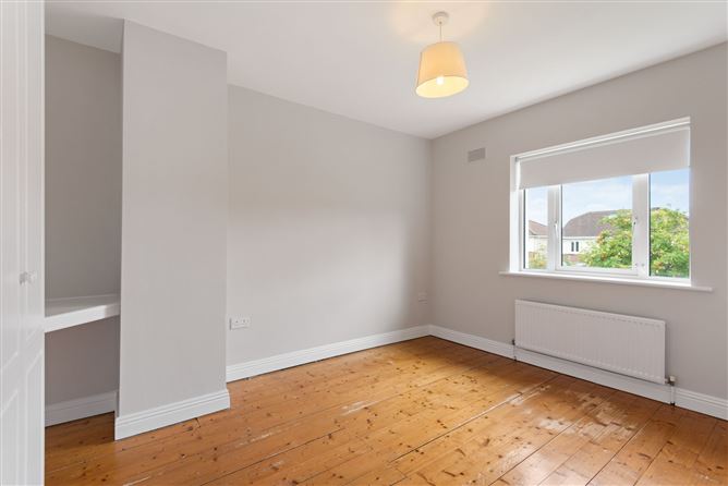 1 Woodstown Heath, Knocklyon, Dublin 16