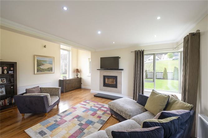 Ballinrobe Road, Westport, Co. Mayo
