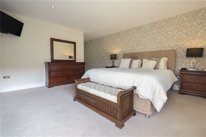 Ballinrobe Road, Westport, Co. Mayo