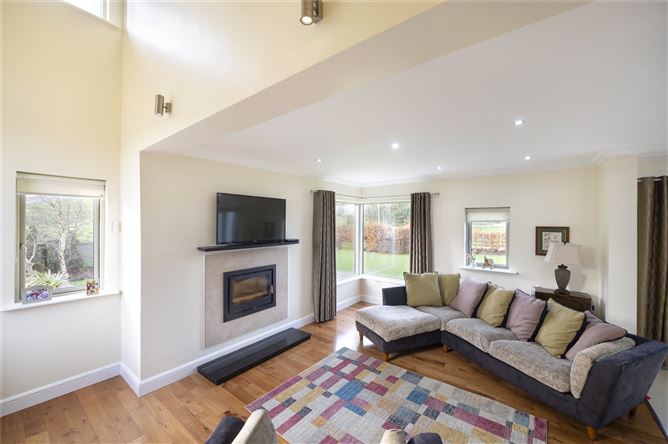 Ballinrobe Road, Westport, Co. Mayo
