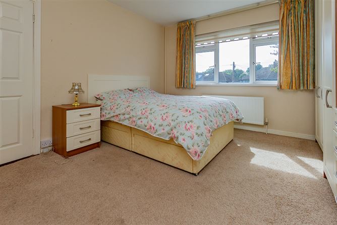 17 Villa Park Drive, Ashtown, Navan Road, Dublin 7