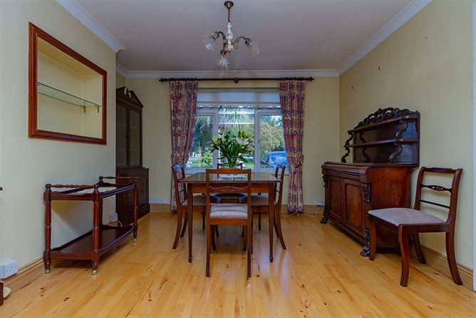 17 Villa Park Drive, Ashtown, Navan Road, Dublin 7