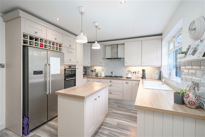 13 Kiltipper Drive, Aylesbury, Dublin 24
