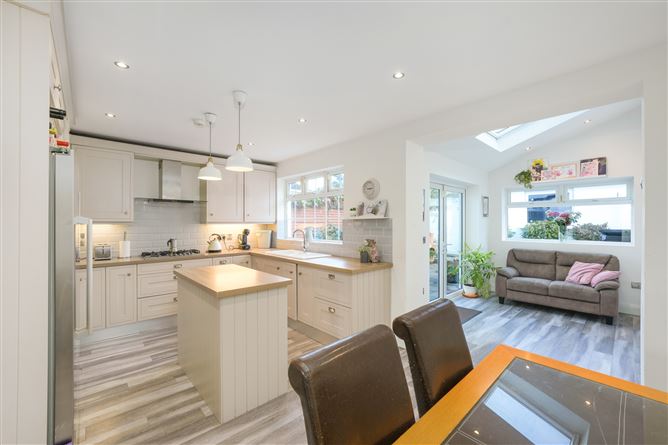 13 Kiltipper Drive, Aylesbury, Dublin 24