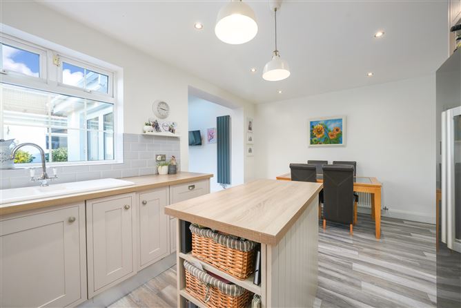 13 Kiltipper Drive, Aylesbury, Dublin 24