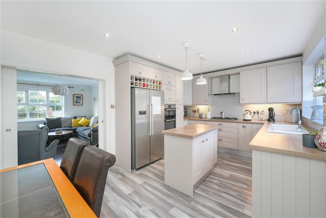 13 Kiltipper Drive, Aylesbury, Dublin 24