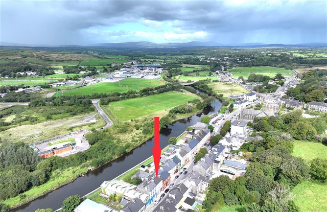 15 North Street, Skibbereen,   West Cork