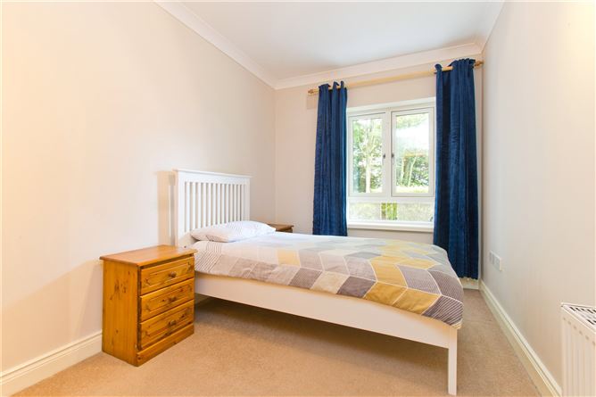 52 The Pines, Rockford Manor, Blackrock, Co. Dublin