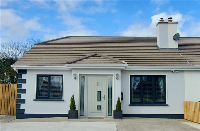 Main image for 18 An Corran, Crinkle, Birr, Offaly