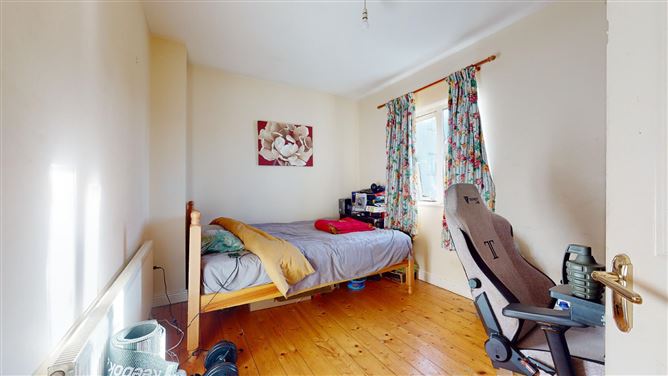 38 Castlegrove, Castlebar, Co. Mayo