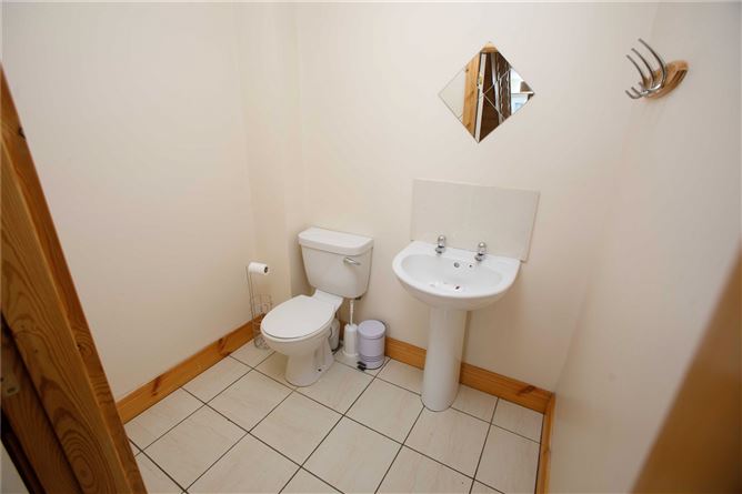 90 Clogher Faili, Tralee, Co. Kerry