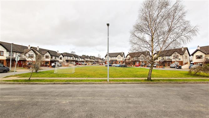2 Woodlands Drive, Gorey, Wexford