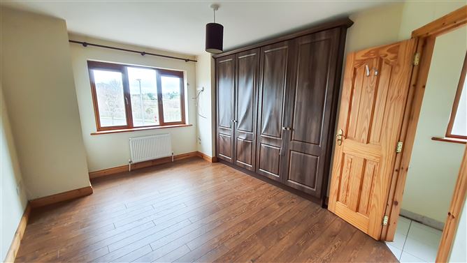 2 Woodlands Drive, Gorey, Wexford
