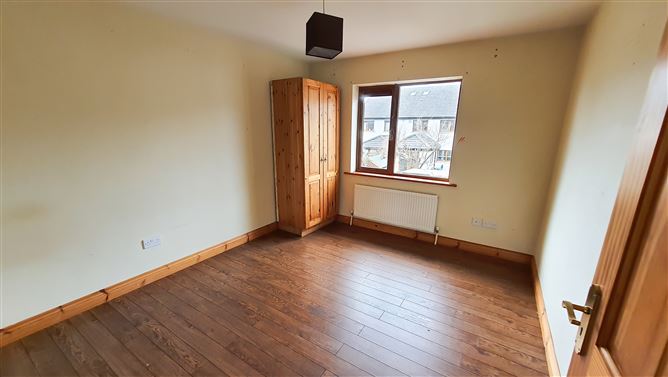 2 Woodlands Drive, Gorey, Wexford