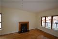 26 An Bothair na Carraig, Lis Na Dara