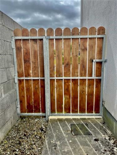 No.6 The Grove, Gort, County Galway