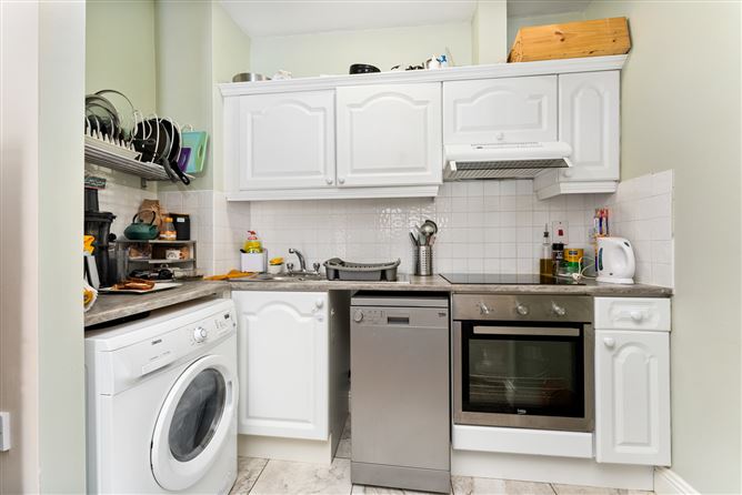 56 The Weavers, Meath Place, Dublin 8