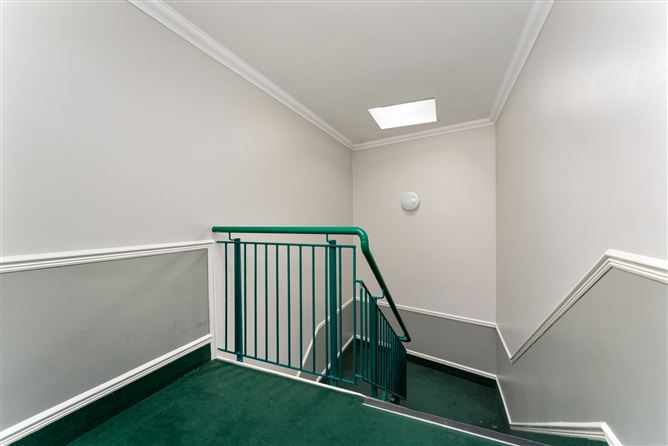 56 The Weavers, Meath Place, Dublin 8