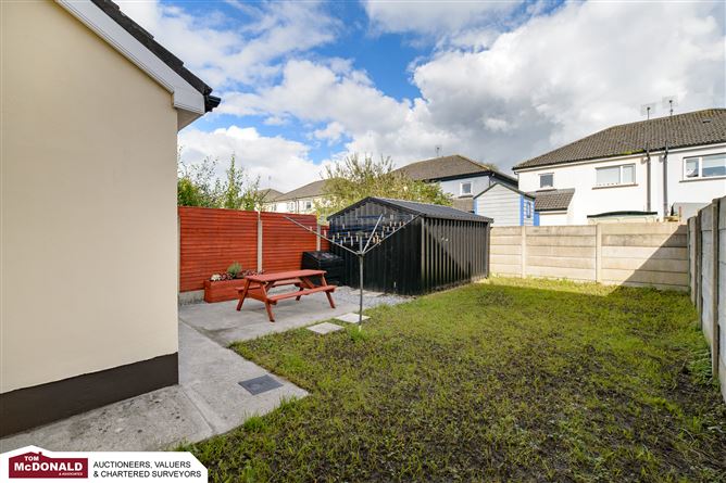 64 Na Cluainte, Portarlington, Offaly