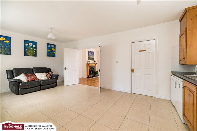 64 Na Cluainte, Portarlington, Offaly