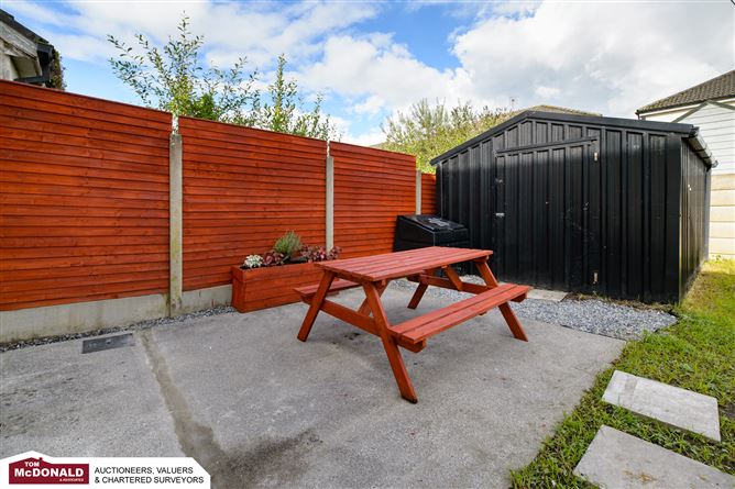 64 Na Cluainte, Portarlington, Offaly