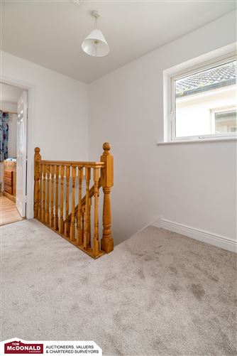 64 Na Cluainte, Portarlington, Offaly