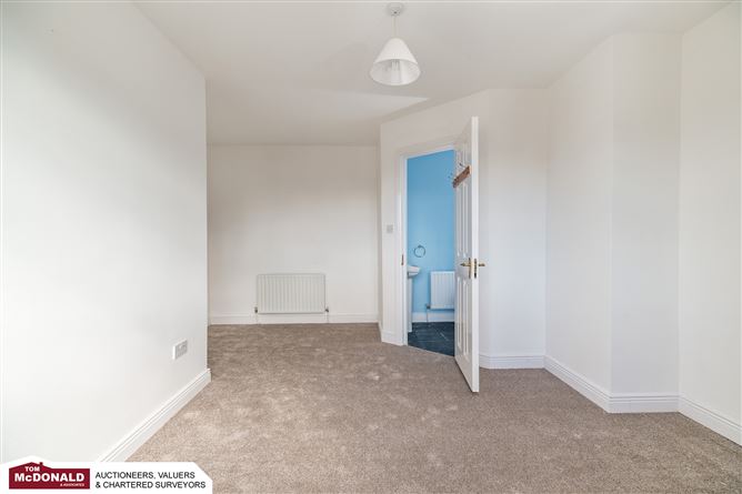 64 Na Cluainte, Portarlington, Offaly