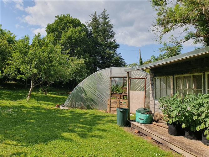 Shanclough, Currabaggan, Knockmore, Ballina, Co. Mayo