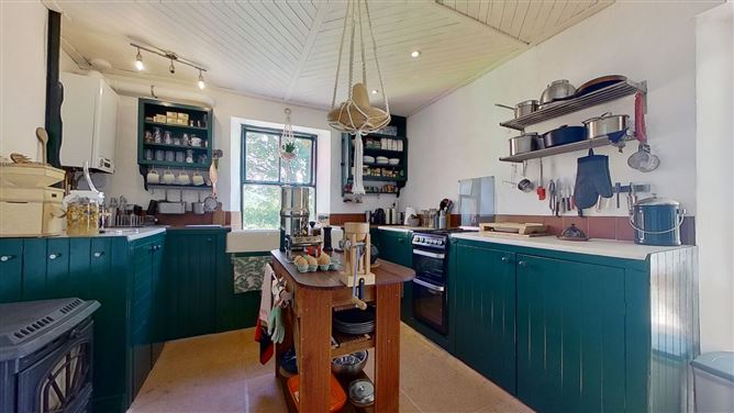 Shanclough, Currabaggan, Knockmore, Ballina, Co. Mayo